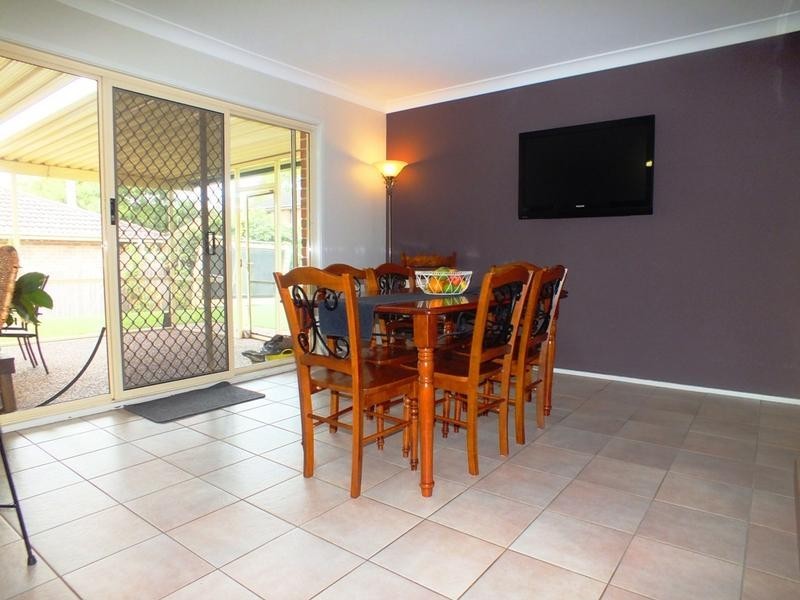 8 Rosewood Drive, Medowie NSW 2318