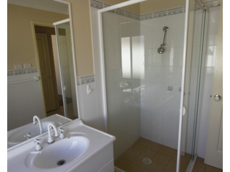 128 Kindlebark Drive, Medowie NSW 2318