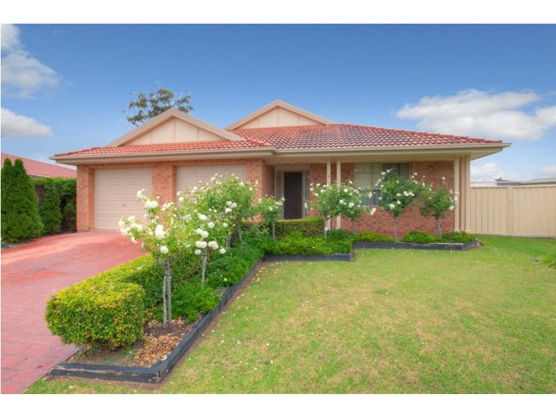 4 Huon Place, Medowie NSW 2318