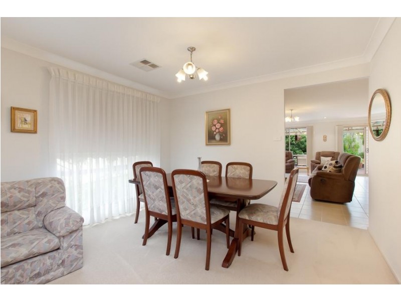 4 Huon Place, Medowie NSW 2318