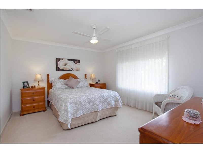 4 Huon Place, Medowie NSW 2318