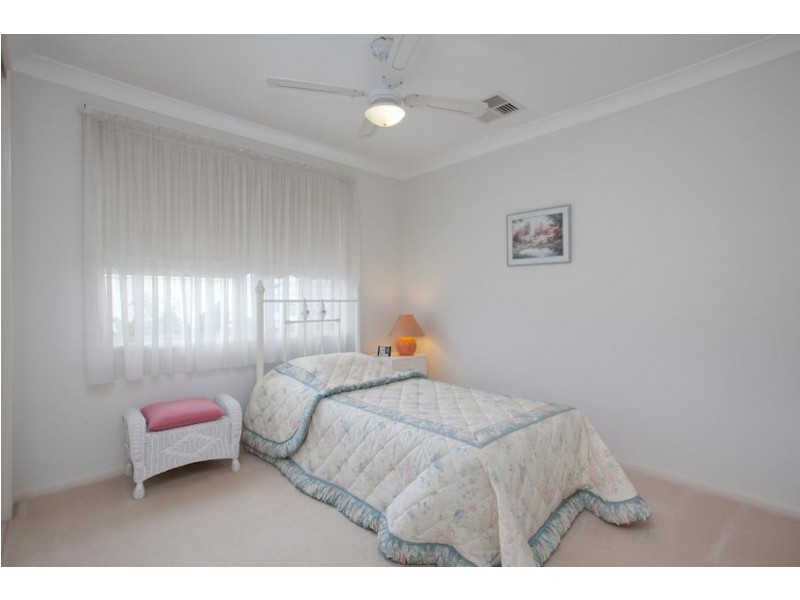 4 Huon Place, Medowie NSW 2318