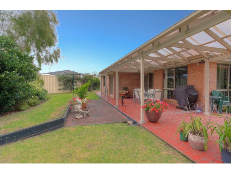 4 Huon Place, Medowie NSW 2318