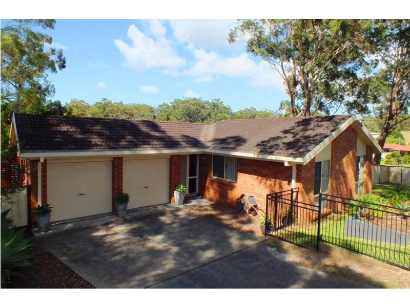 6 Vera Avenue, Lemon Tree Passage NSW 2319