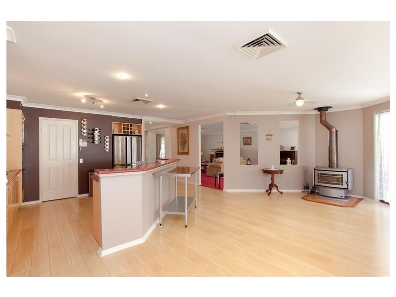 92 South Street, Medowie NSW 2318