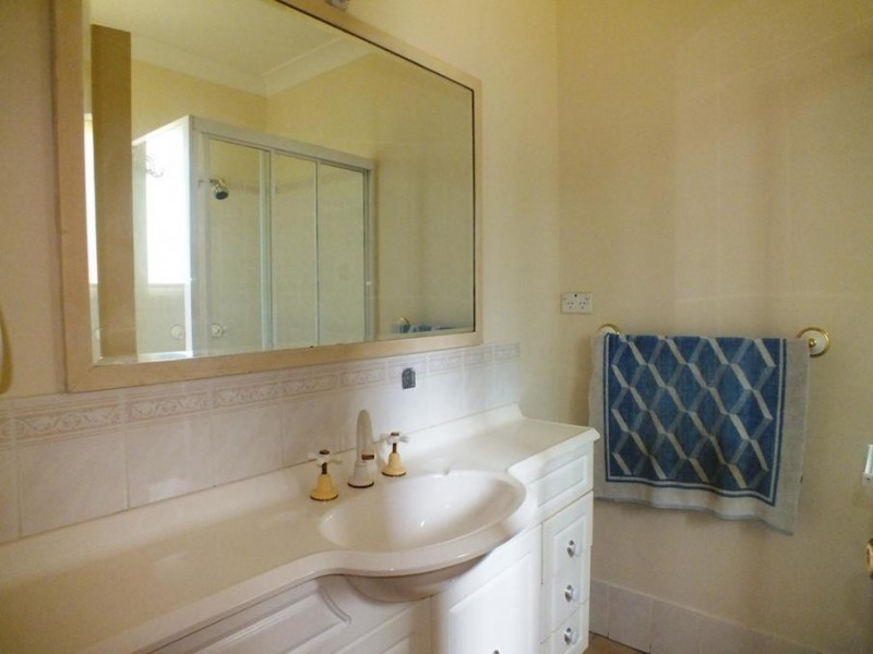 11 Ford Avenue, Medowie NSW 2318