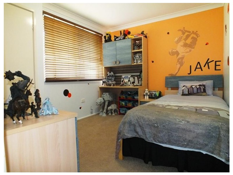 26 Creighton Drive, Medowie NSW 2318