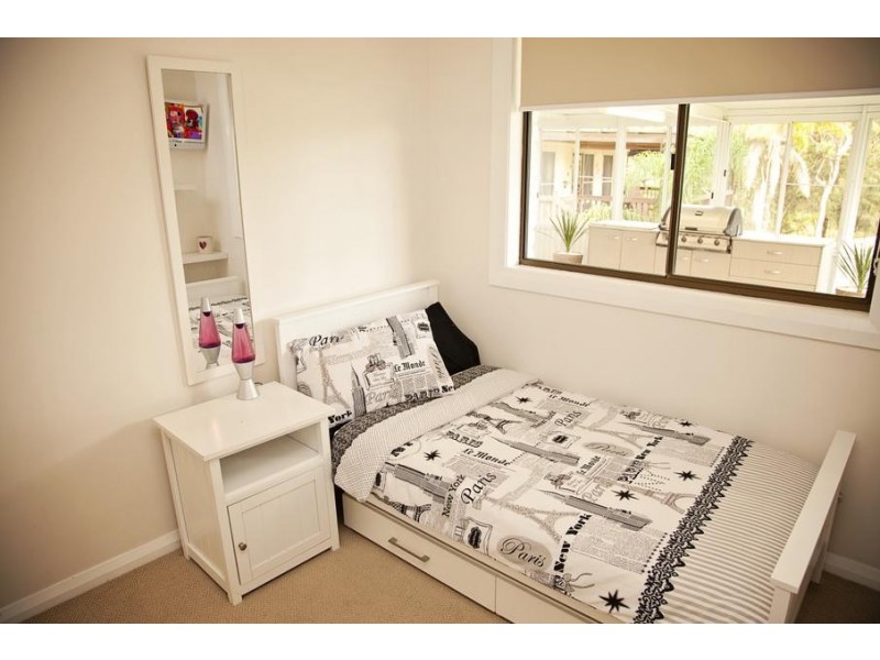 72 Dean Parade, Lemon Tree Passage NSW 2319