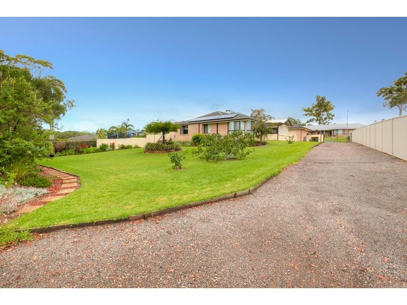 17 Sassin Crescent, Medowie NSW 2318