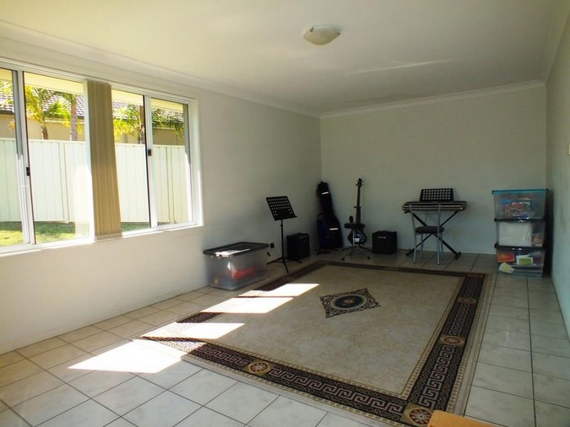 14 Tallowood Drive, Medowie NSW 2318