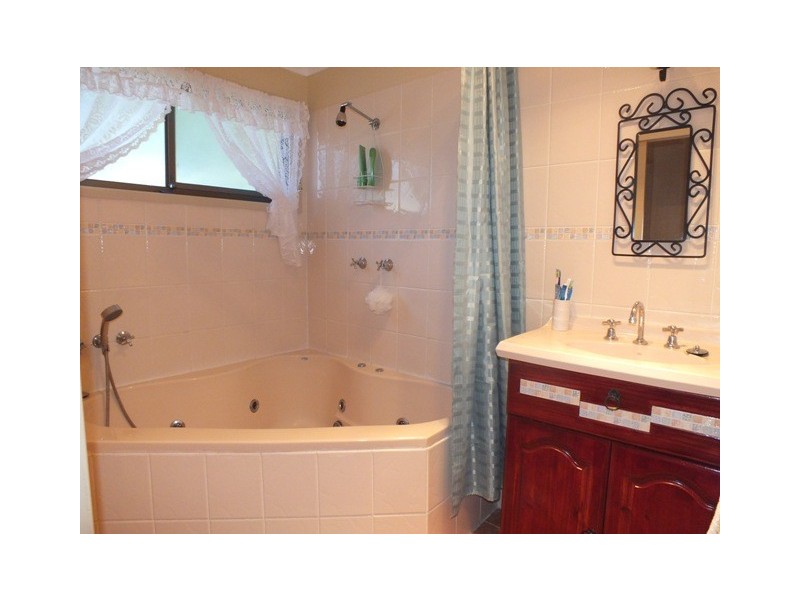 20 Brush Box Avenue, Medowie NSW 2318