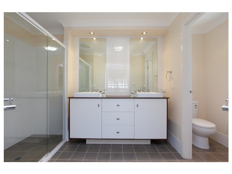 25 Augusta Place, Medowie NSW 2318