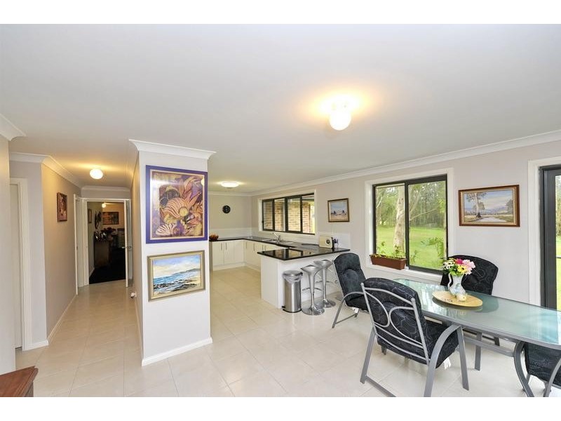 7 Rookes Road, Salt Ash NSW 2318