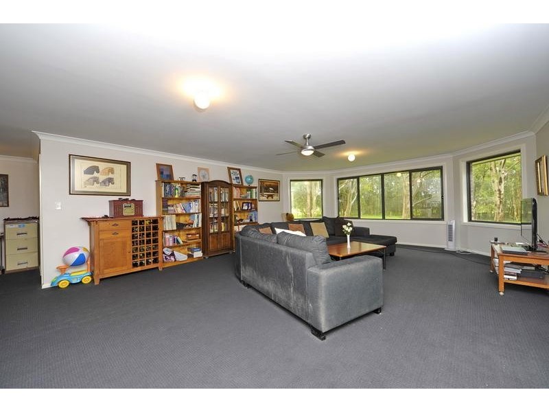 7 Rookes Road, Salt Ash NSW 2318