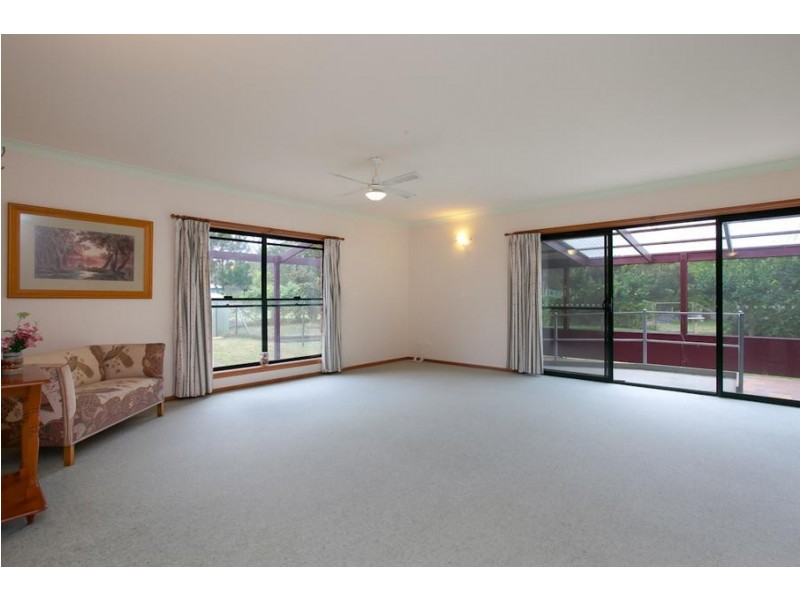 4 Shady Avenue, Salt Ash NSW 2318