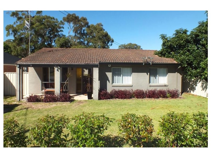 39 Meredith Avenue, Lemon Tree Passage NSW 2319