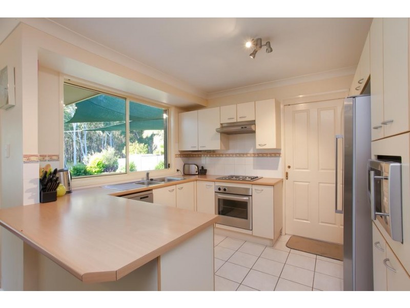 15 Dangar Circuit, Medowie NSW 2318