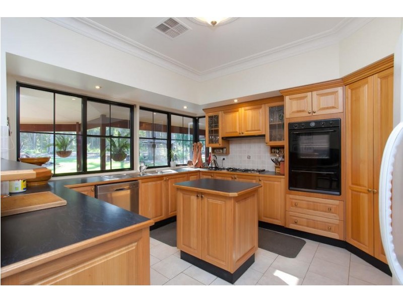 21 Overland Avenue, Medowie NSW 2318