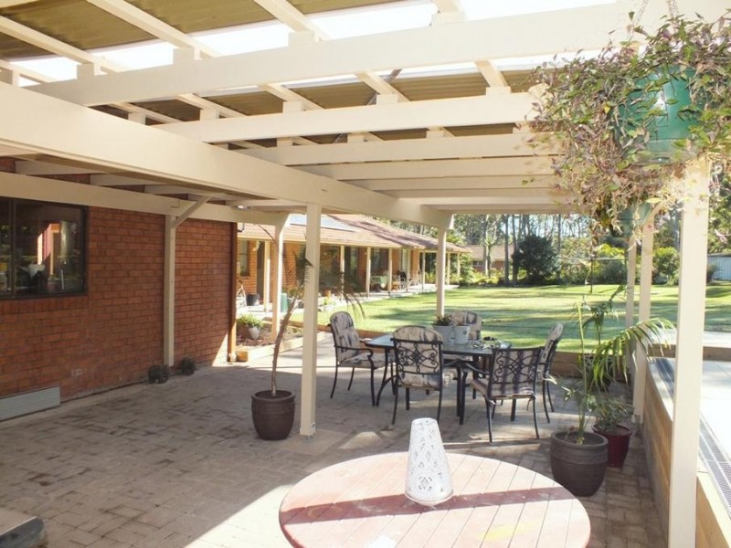 10 Lewis Drive, Medowie NSW 2318