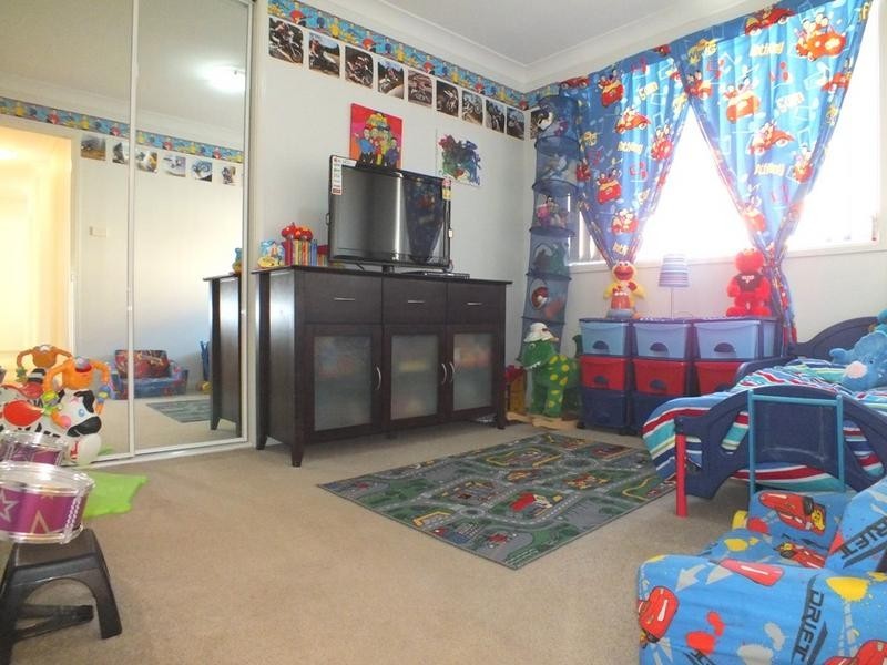 28 Tallowood Drive, Medowie NSW 2318