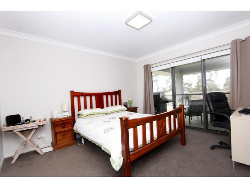 17 Oakmont Avenue, Medowie NSW 2318