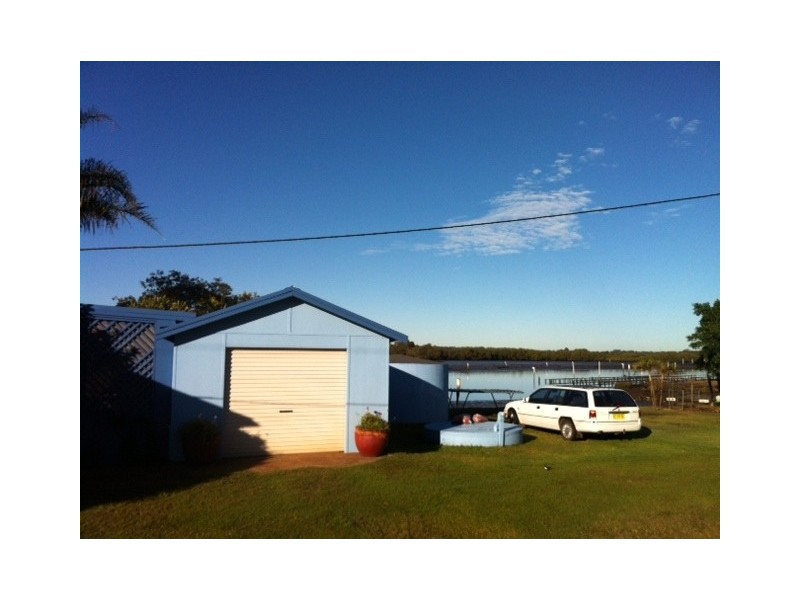 220 Lemon Tree Passage Road, Salt Ash NSW 2318