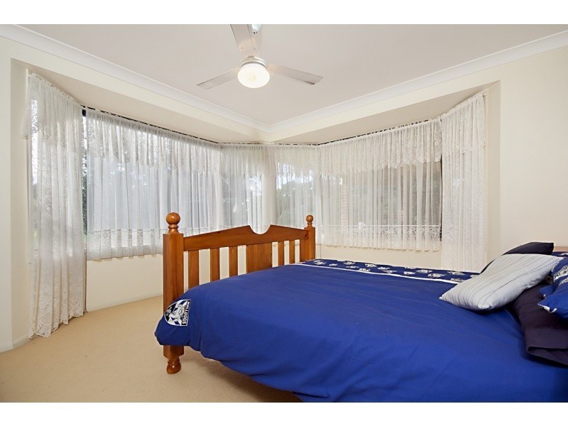 4 Hilltop Close, Medowie NSW 2318