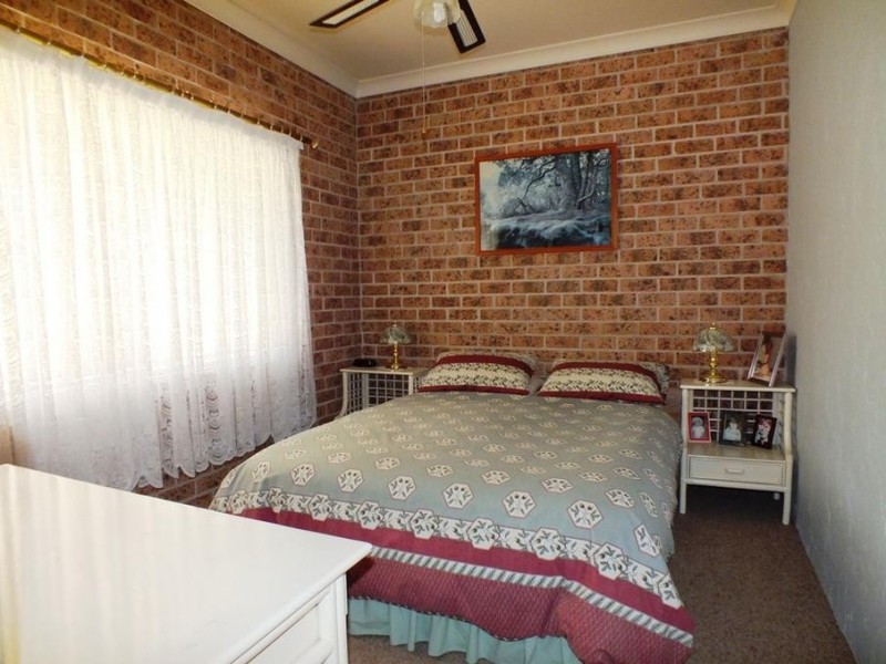 62 Chris Avenue, Salt Ash NSW 2318