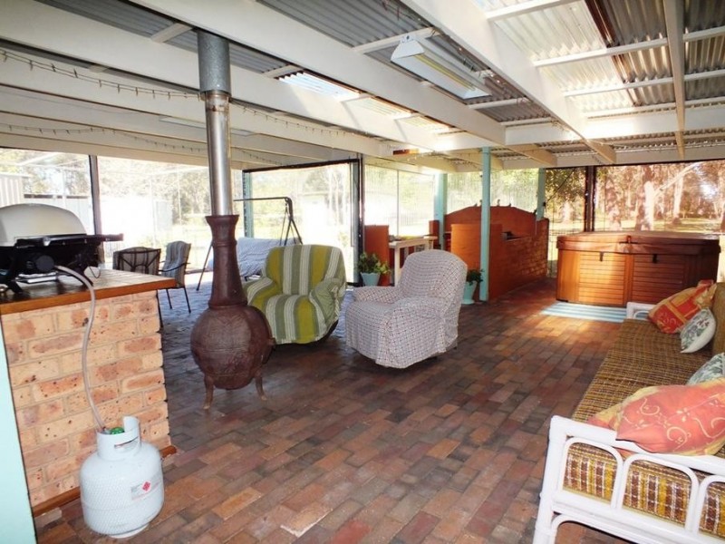 62 Chris Avenue, Salt Ash NSW 2318