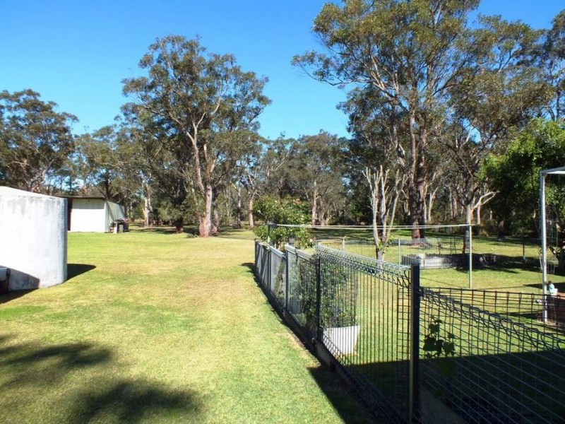 62 Chris Avenue, Salt Ash NSW 2318