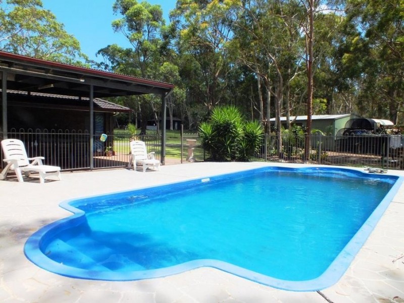 2 Griffiths Avenue, Medowie NSW 2318