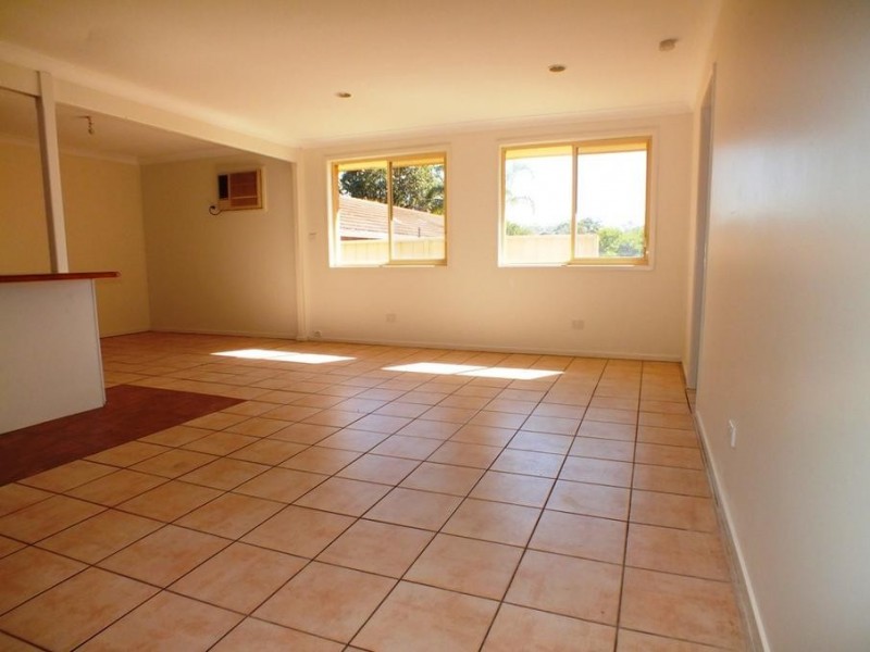 18 Kindlebark Drive, Medowie NSW 2318