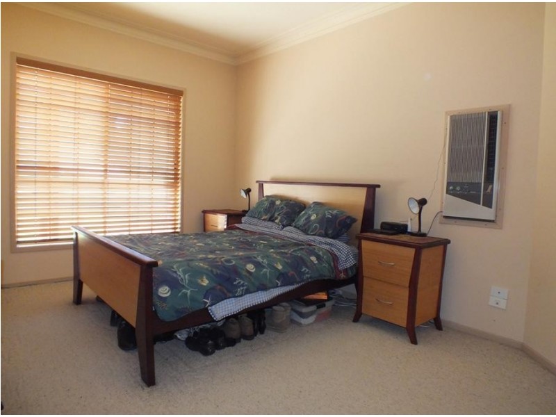 25 Sir Henry Parkes Avenue, Medowie NSW 2318