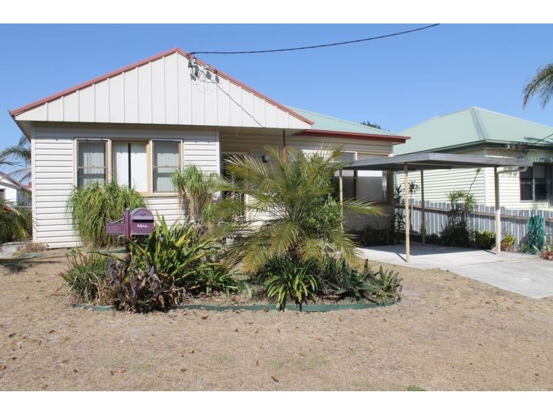11 Rankin Road, Fern Bay NSW 2295