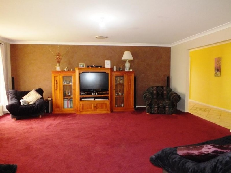 3 Sylvan Avenue, Medowie NSW 2318