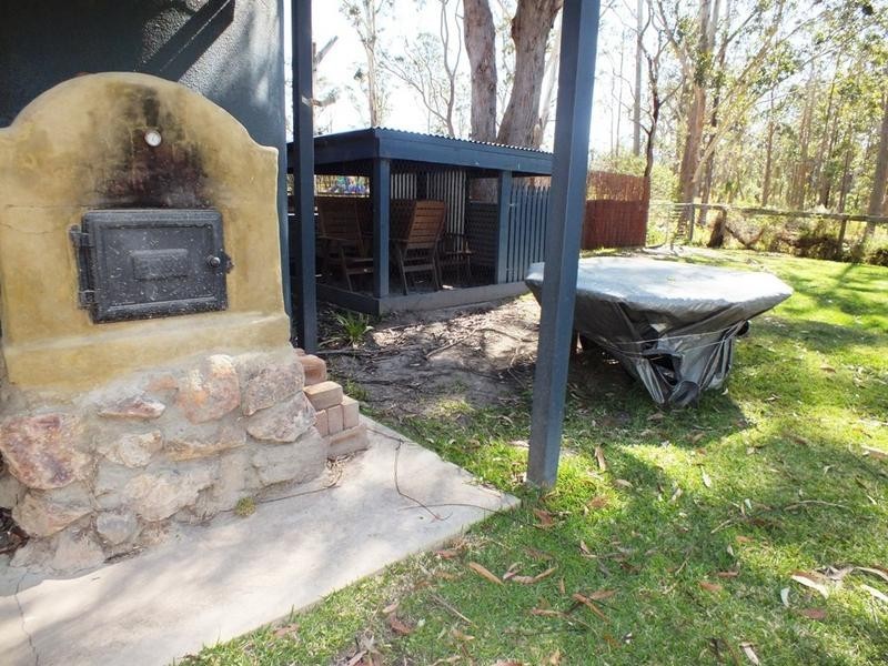 41 Old Coach Road, Limeburners Creek NSW 2324