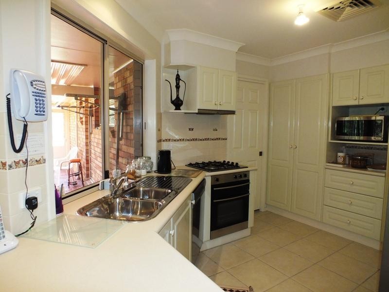 3 Highland Close, Medowie NSW 2318