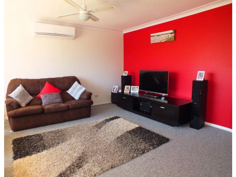 4 Kunzea Close, Medowie NSW 2318