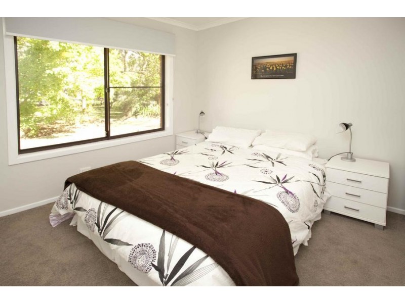 8 Karwin Road, Medowie NSW 2318