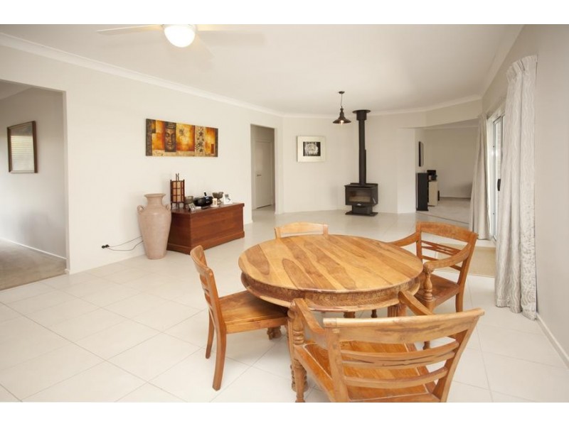 7 Ryan Road, Medowie NSW 2318