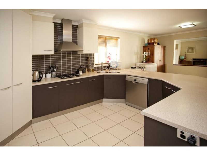 21 South Street, Medowie NSW 2318