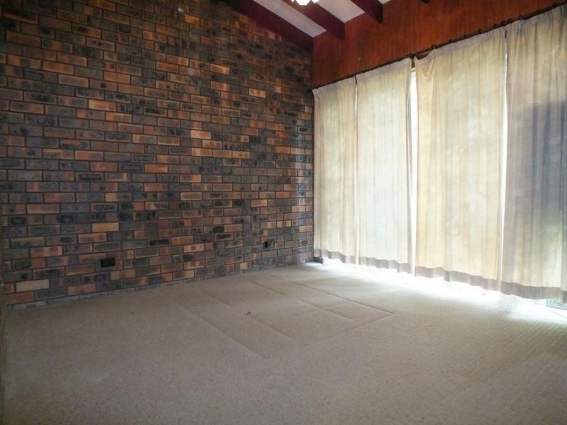 6 Abercrombie Road, Medowie NSW 2318