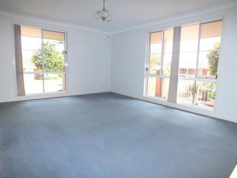 52 Tallowood Drive, Medowie NSW 2318