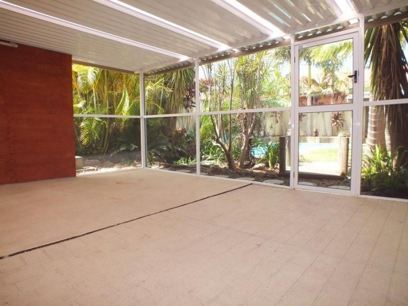 52 Tallowood Drive, Medowie NSW 2318