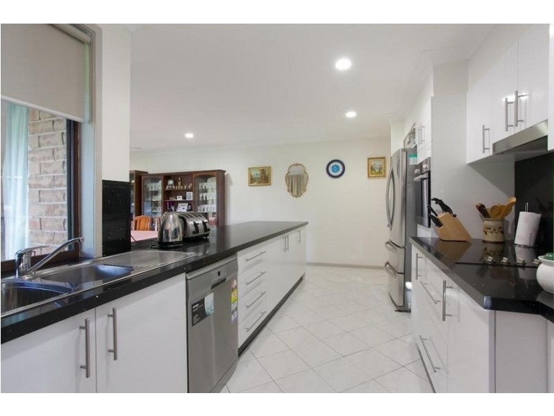 28 Lakeside Terrace, Medowie NSW 2318