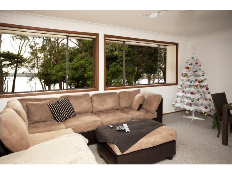 35 Gibbers Drive, Lemon Tree Passage NSW 2319