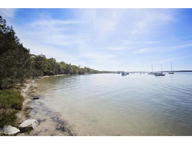 35 Gibbers Drive, Lemon Tree Passage NSW 2319