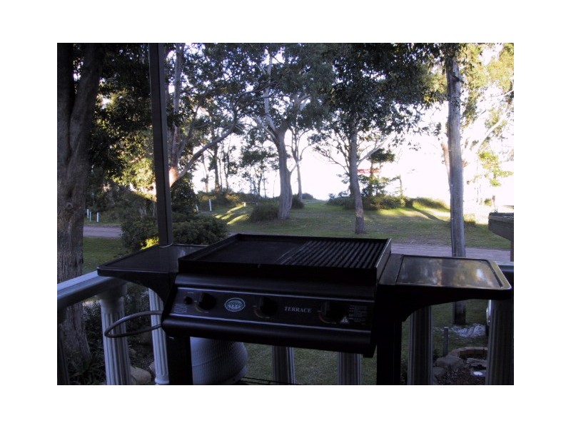 35 Gibbers Drive, Lemon Tree Passage NSW 2319
