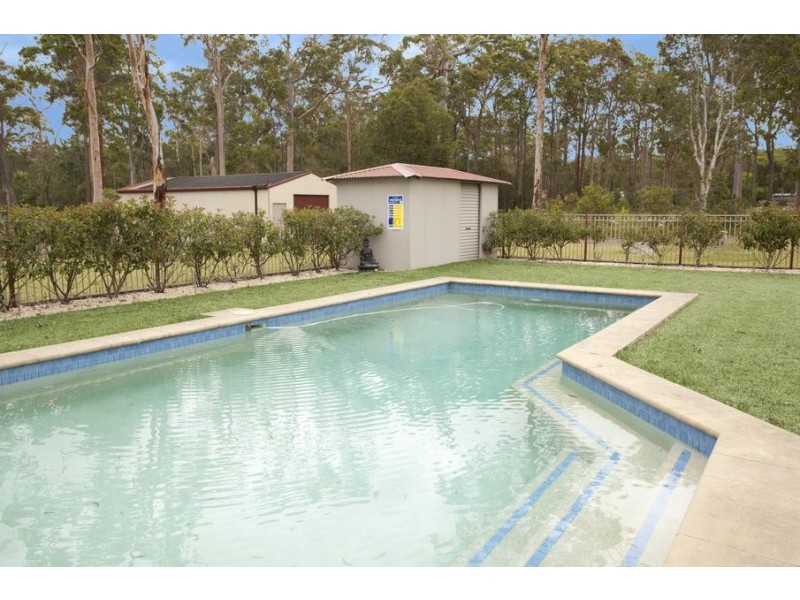 16 Settlers Close, Medowie NSW 2318