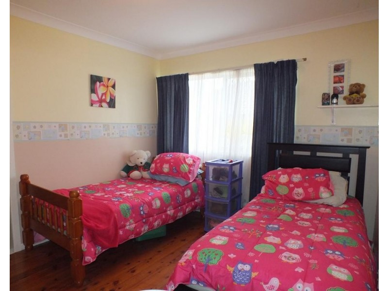 28 Silver Wattle Drive, Medowie NSW 2318